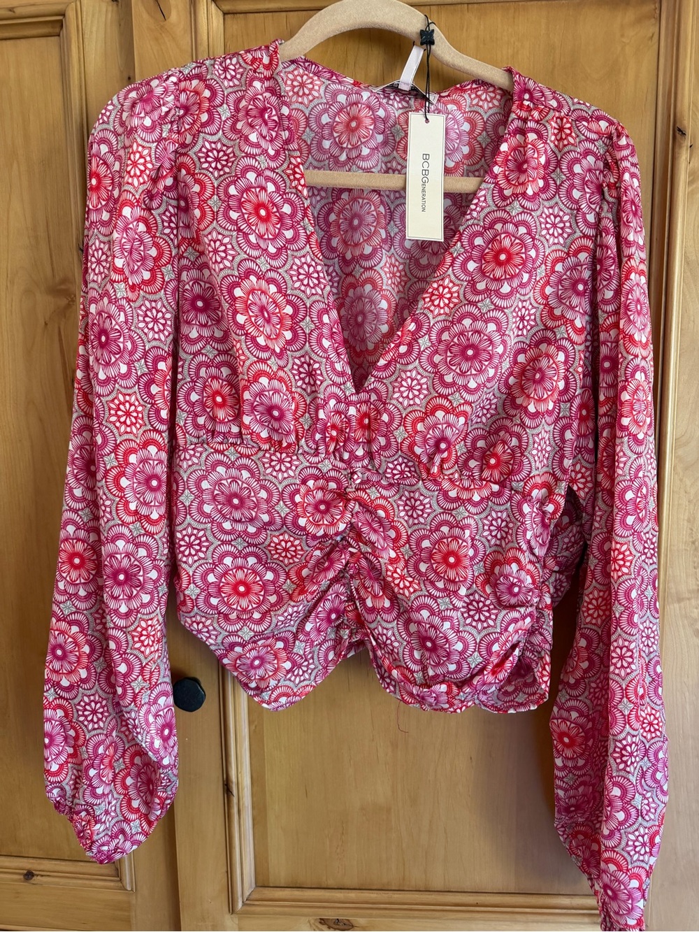 BCBGeneration Pink and Red Floral Ruched V-Neck Long Sleeve Top